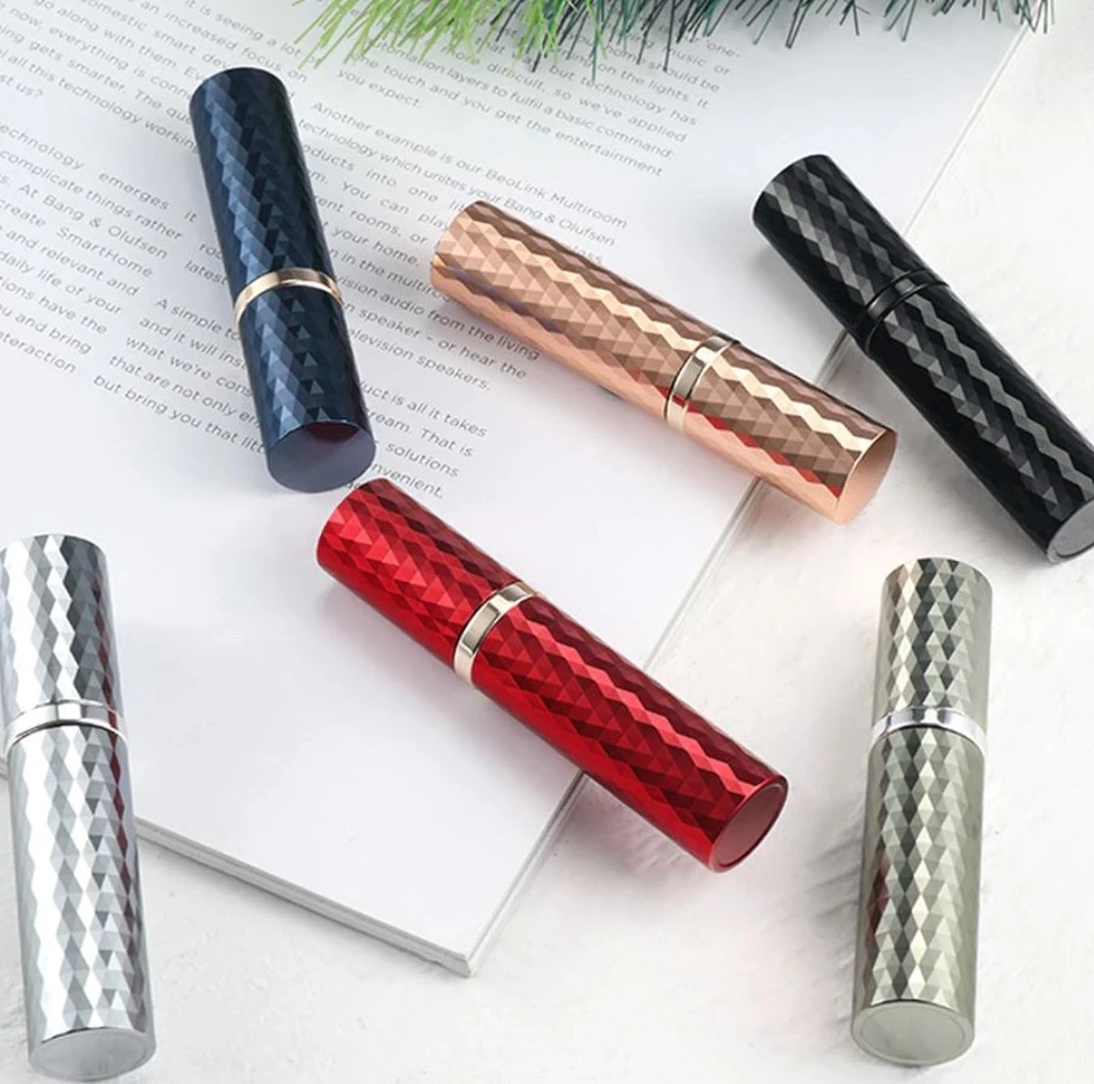 Lotis - Luxe Parfumverstuivers - Mini Flesje Navulbaar - Black Diamond 3 Lotis - Luxe Parfumverstuivers - Mini Flesje Navulbaar - Black Diamond - Afbeelding 3