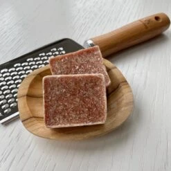 2 Amberblokjes - Geurblokjes - Incl - Schaaltje - Rasp - Organza Zakjes - Geschenkset Vrouwen 10 2 Amberblokjes - Geurblokjes - Incl - Schaaltje - Rasp - Organza Zakjes - Geschenkset Vrouwen -Parfum Luxe Verkoopwinkel 1200x1200 330