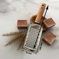 2 Amberblokjes - Geurblokjes - Incl - Schaaltje - Rasp - Organza Zakjes - Geschenkset Vrouwen 13 2 Amberblokjes - Geurblokjes - Incl - Schaaltje - Rasp - Organza Zakjes - Geschenkset Vrouwen -Parfum Luxe Verkoopwinkel 1200x1200 332